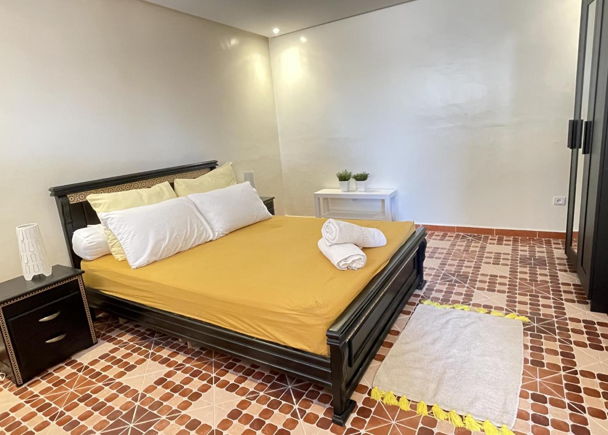 Mana Surf Experience Bed & Breakfast Tamraght ภายนอก รูปภาพ